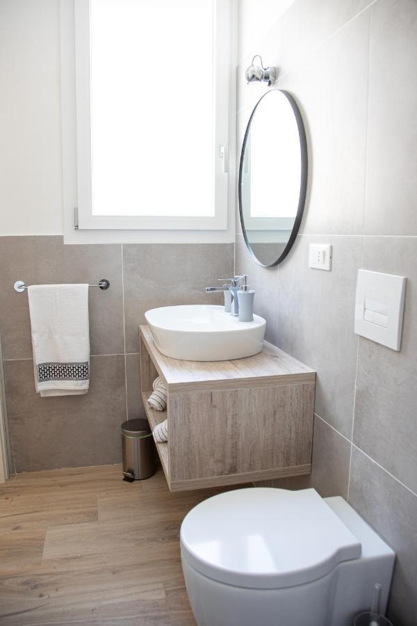 Bed and Breakfast Casa 22 - San Donato à Bologne Extérieur photo